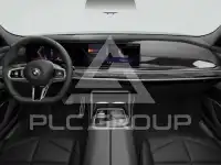 2025 BMW 740