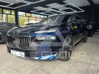 2025 BMW 740