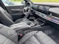 2025 BMW 740