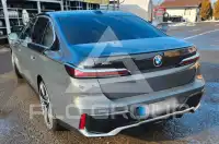 2025 BMW 740