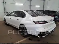 2025 BMW 740