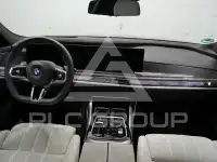 2025 BMW 740