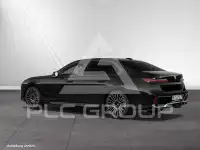2025 BMW 740