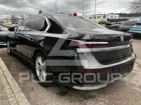2025 BMW 740