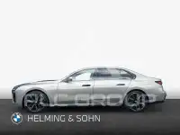 2025 BMW 740