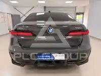 2025 BMW 740