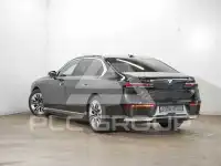 2025 BMW 750