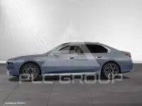 2025 BMW 750
