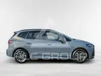 2025 BMW 223