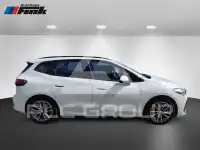 2025 BMW 223