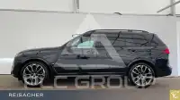 2025 BMW X7