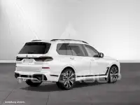 2025 BMW X7