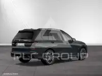 2025 BMW X7