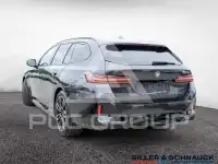2025 BMW 530