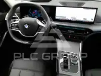 2025 BMW 320