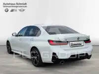 2025 BMW 320