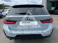 2025 BMW 320