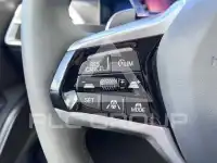 2025 BMW 320