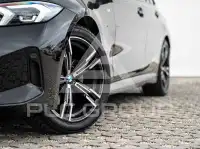 2025 BMW 320