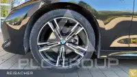 2025 BMW 320
