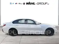 2025 BMW 320