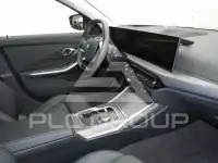 2025 BMW 320