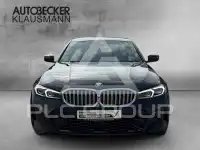 2025 BMW 320