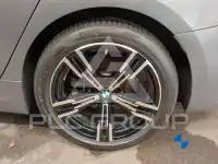 2025 BMW 320