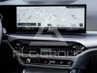 2025 BMW 320
