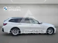 2025 BMW 320