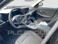 2025 BMW 320