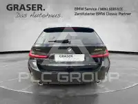 2025 BMW 320