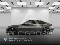 2025 BMW 320