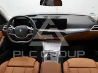 2025 BMW 320