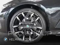 2025 BMW 320