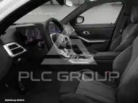 2025 BMW 320