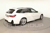 2025 BMW 320