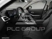 2025 BMW 320