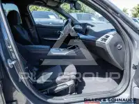2025 BMW 320