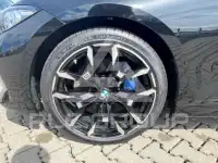 2025 BMW 320