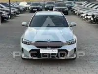 2025 BMW 320