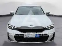 2025 BMW 320