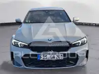 2025 BMW 320