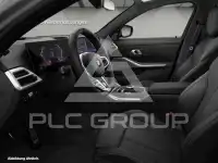2025 BMW 320