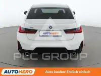 2025 BMW 320