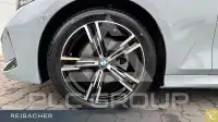 2025 BMW 320