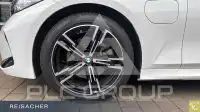 2025 BMW 330