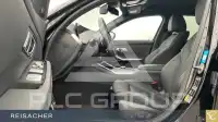 2025 BMW 330