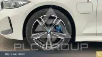 2025 BMW 330