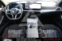 2025 BMW 330